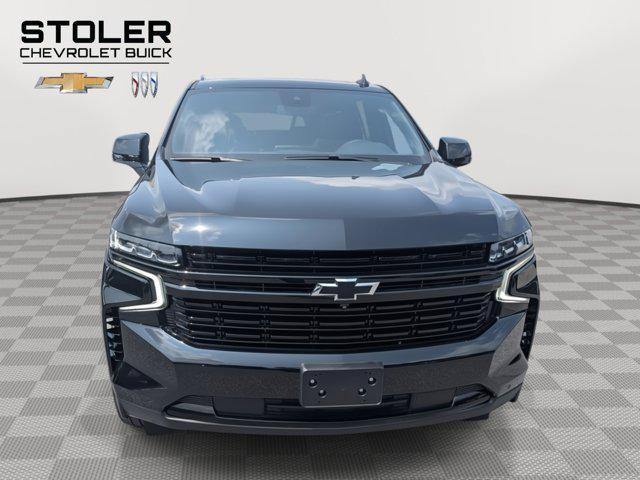 Photo of 2023 Black Chevrolet Suburban