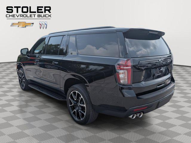 Photo of 2023 Black Chevrolet Suburban