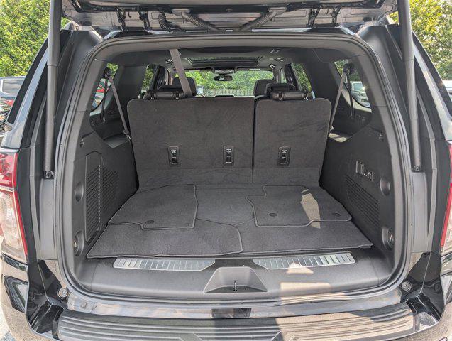 Photo of 2023 Black Chevrolet Suburban