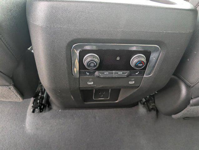 Photo of 2023 Black Chevrolet Suburban