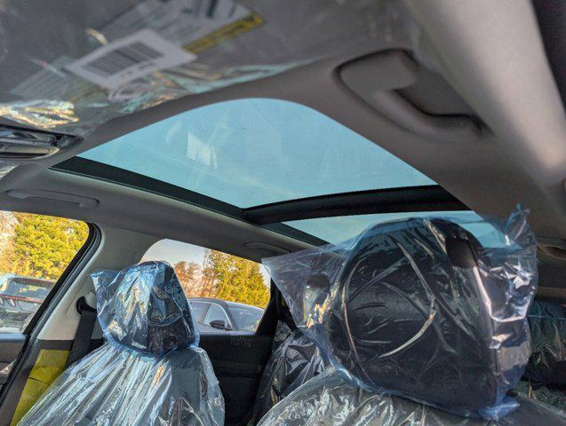 Photo of 2025 Ash Black Hyundai TUCSON Hybrid