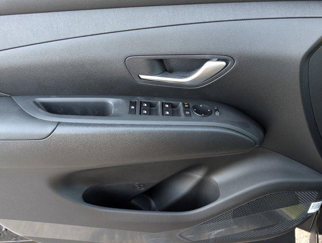 Photo of 2025 Ash Black Hyundai TUCSON Hybrid