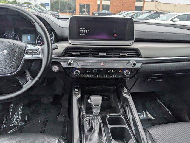 Photo of 2022 Glacial White Pearl Kia Telluride