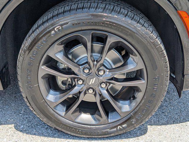 Photo of 2021 DB Black Clearcoat Dodge Durango