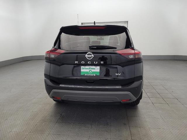 Photo of 2021 Super Black Nissan Rogue