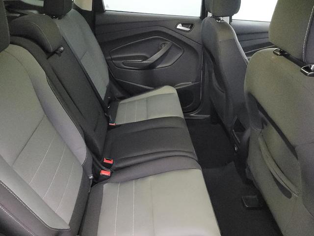 Photo of 2016 White Ford Escape