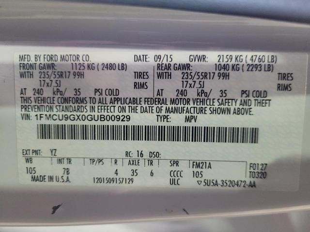 Photo of 2016 White Ford Escape