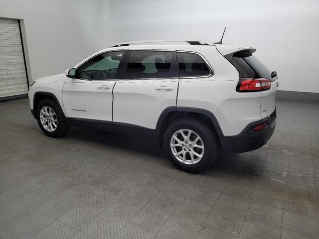 Photo of 2017 Bright White Clearcoat Jeep Cherokee
