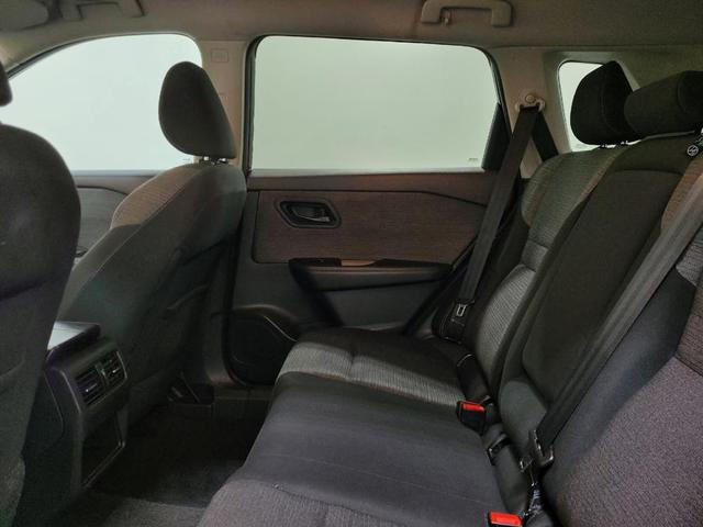 Photo of 2021 Super Black Nissan Rogue