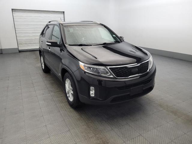 Photo of 2015 Ebony Black Kia Sorento