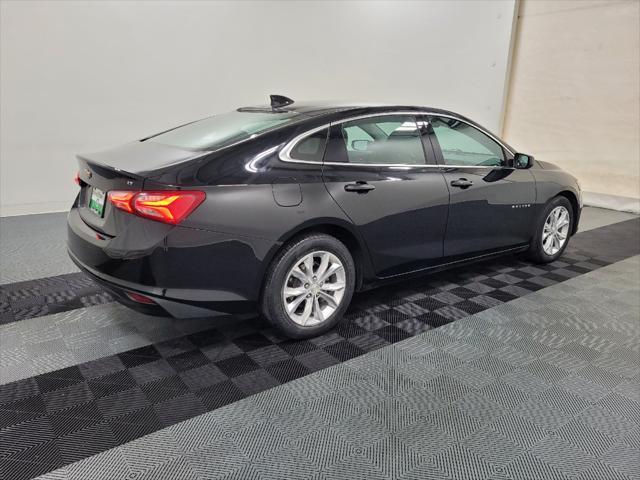 Photo of 2021 Mosaic Black Metallic Chevrolet Malibu