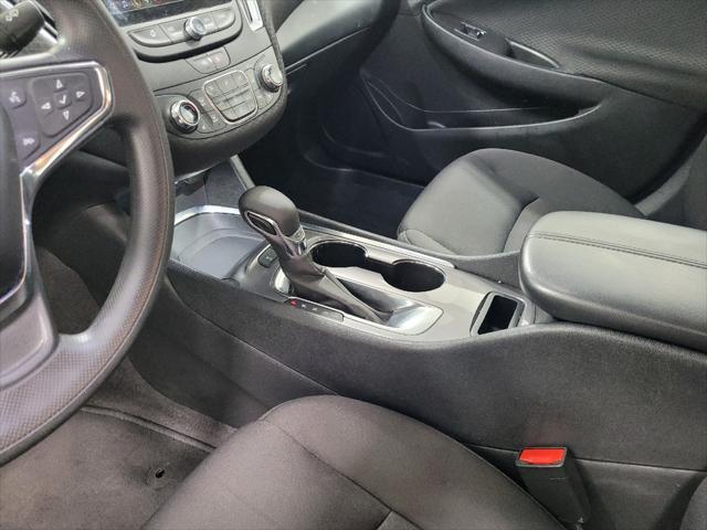 Photo of 2021 Mosaic Black Metallic Chevrolet Malibu