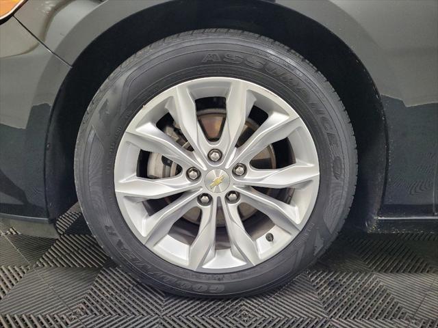 Photo of 2021 Mosaic Black Metallic Chevrolet Malibu