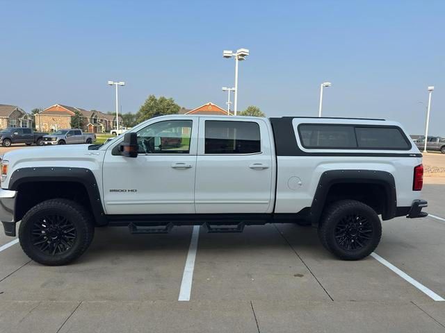 Photo of 2017 Summit White GMC Sierra 2500