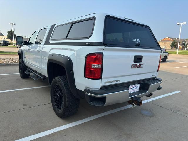 Photo of 2017 Summit White GMC Sierra 2500
