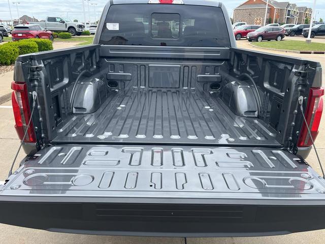 Photo of 2025 Carbonized Gray Metallic Ford F-150