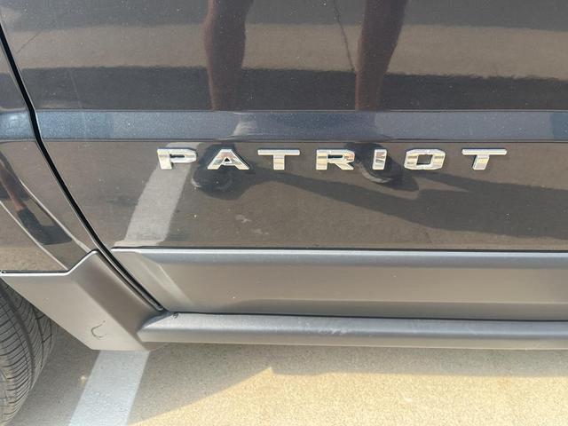 Photo of 2014 Maximum Steel Metallic Jeep Patriot