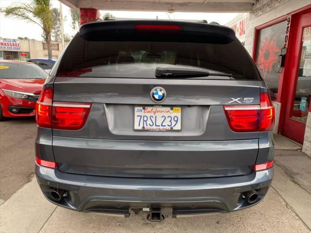 Photo of 2013 GRAY BMW X5