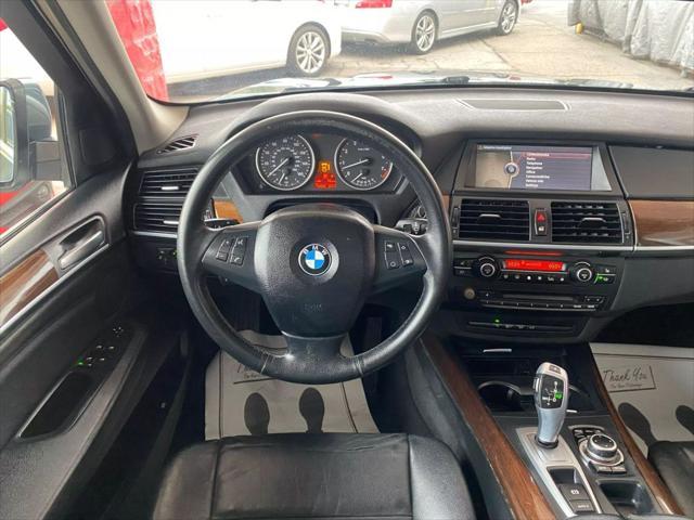 Photo of 2013 GRAY BMW X5