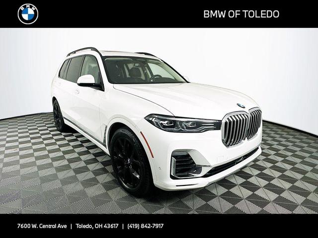 2022 BMW X7