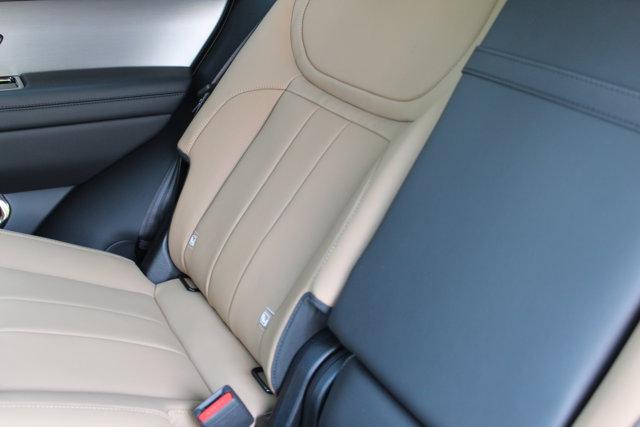 Photo of 2025 Carpathian Grey Premium Metallic Land Rover Range Rover Sport