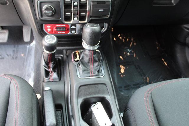 Photo of 2021 Bright White Clearcoat Jeep Wrangler