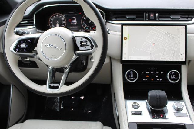 Photo of 2025 Portofino Blue Metallic Jaguar F-PACE