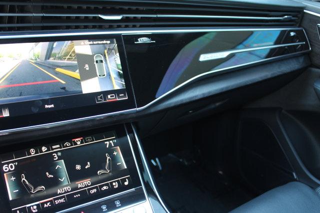 Photo of 2021 Night Black Audi Q8
