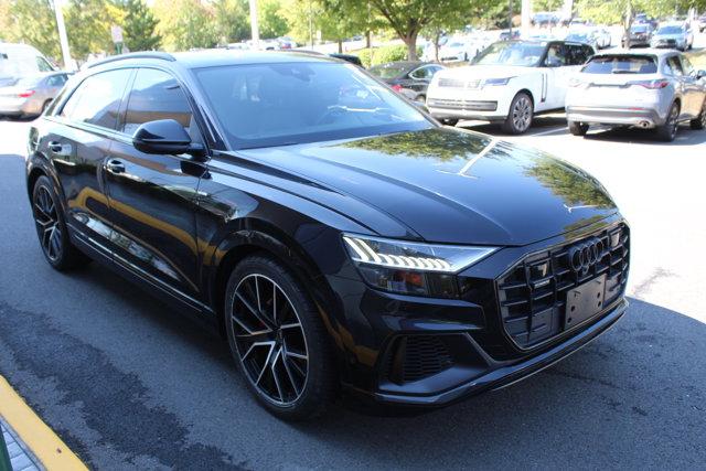 Photo of 2021 Night Black Audi Q8