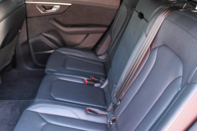 Photo of 2021 Night Black Audi Q8