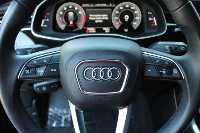 Photo of 2021 Night Black Audi Q8