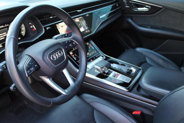 Photo of 2021 Night Black Audi Q8