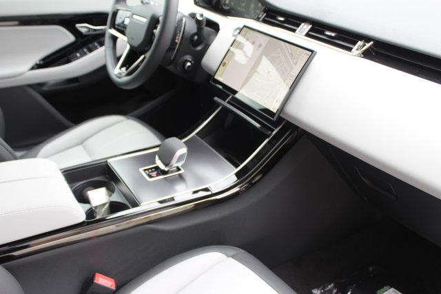 Photo of 2026 Arroios Grey Metallic Land Rover Range Rover Evoque
