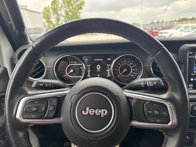 Photo of 2021 Bright White Clearcoat Jeep Gladiator