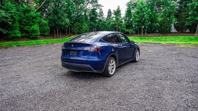 Photo of 2022 Blue Tesla Model Y