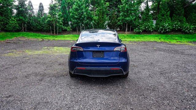 Photo of 2022 Blue Tesla Model Y