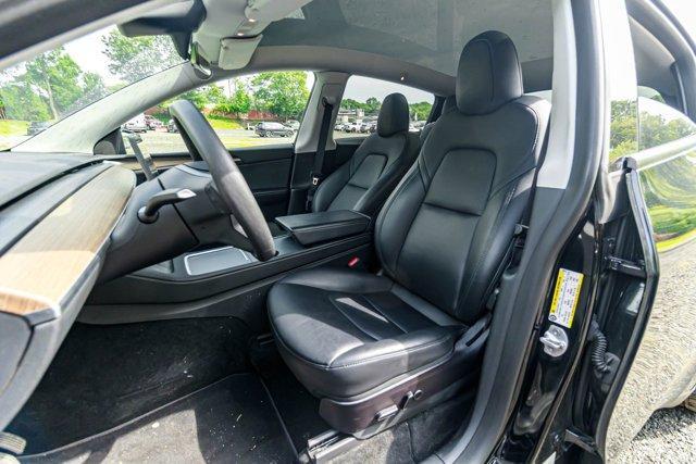 Photo of 2023 Black Tesla Model Y