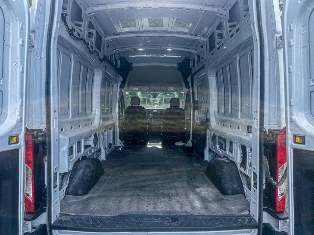 Photo of 2023 White Ford Transit-350