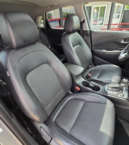 Photo of 2021 Sonic Silver Hyundai KONA