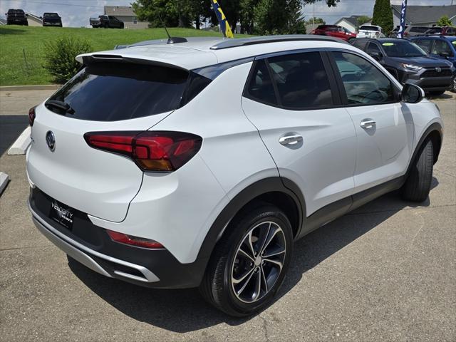 Photo of 2022 Summit White Buick Encore GX