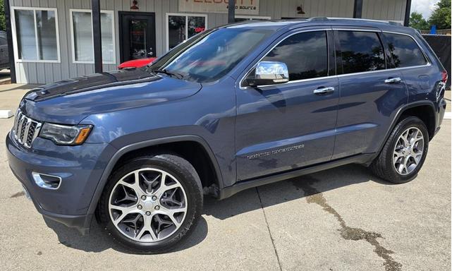 Photo of 2020 Slate Blue Pearlcoat Jeep Grand Cherokee