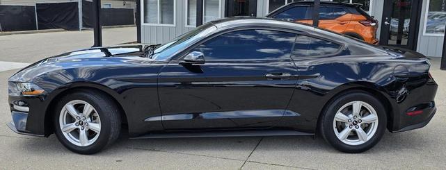 Photo of 2019 Shadow Black Ford Mustang
