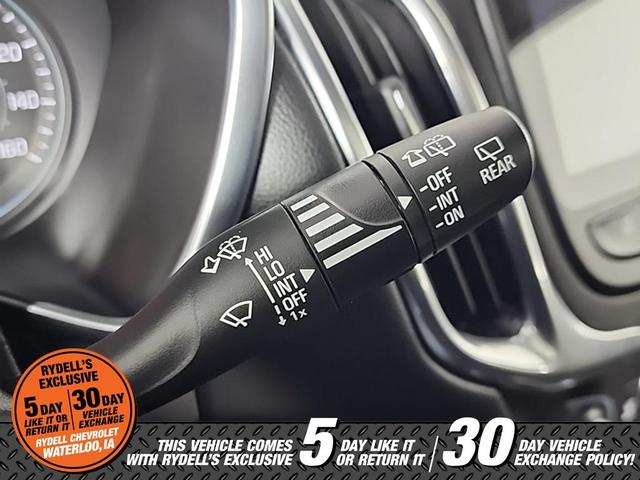 Photo of 2022 Mosaic Black Metallic Chevrolet Equinox