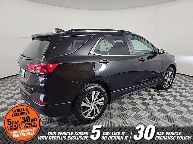 Photo of 2022 Mosaic Black Metallic Chevrolet Equinox