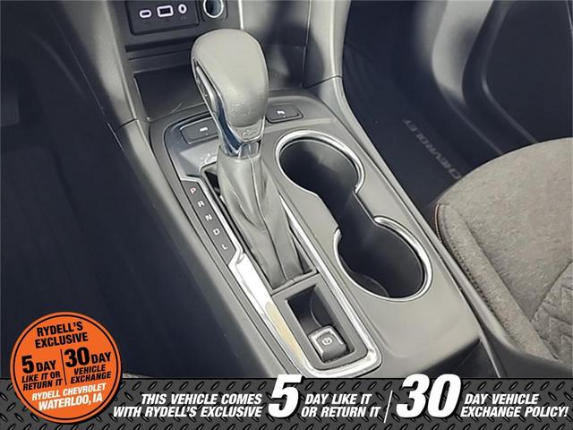 Photo of 2022 Summit White Chevrolet Equinox