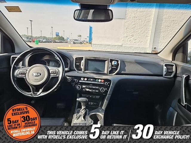 Photo of 2018 Mineral Silver Kia Sportage
