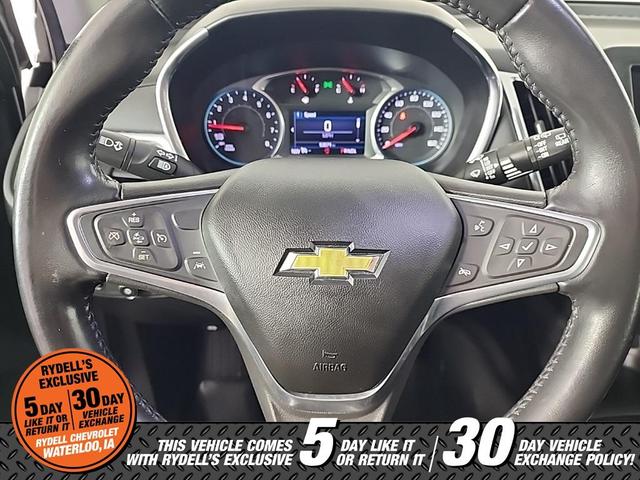 Photo of 2022 Silver Ice Metallic Chevrolet Equinox