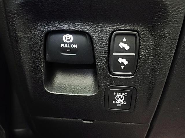 Photo of 2025 Hydro Blue Pearlcoat RAM 1500