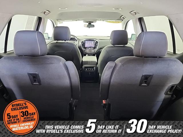 Photo of 2019 Summit White Chevrolet Traverse