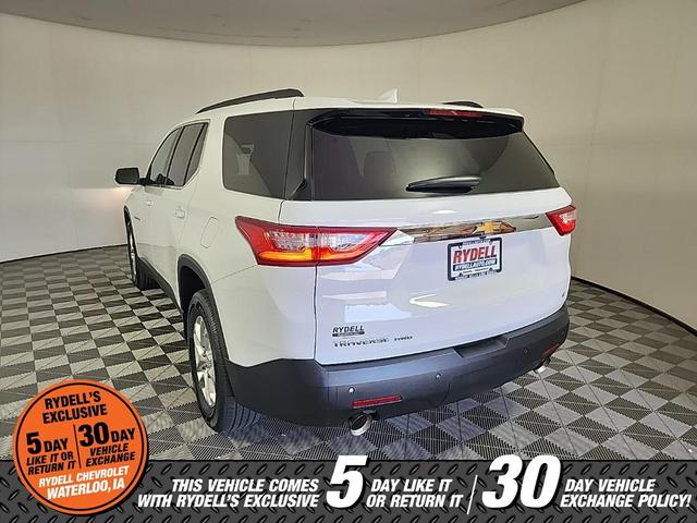 Photo of 2019 Summit White Chevrolet Traverse